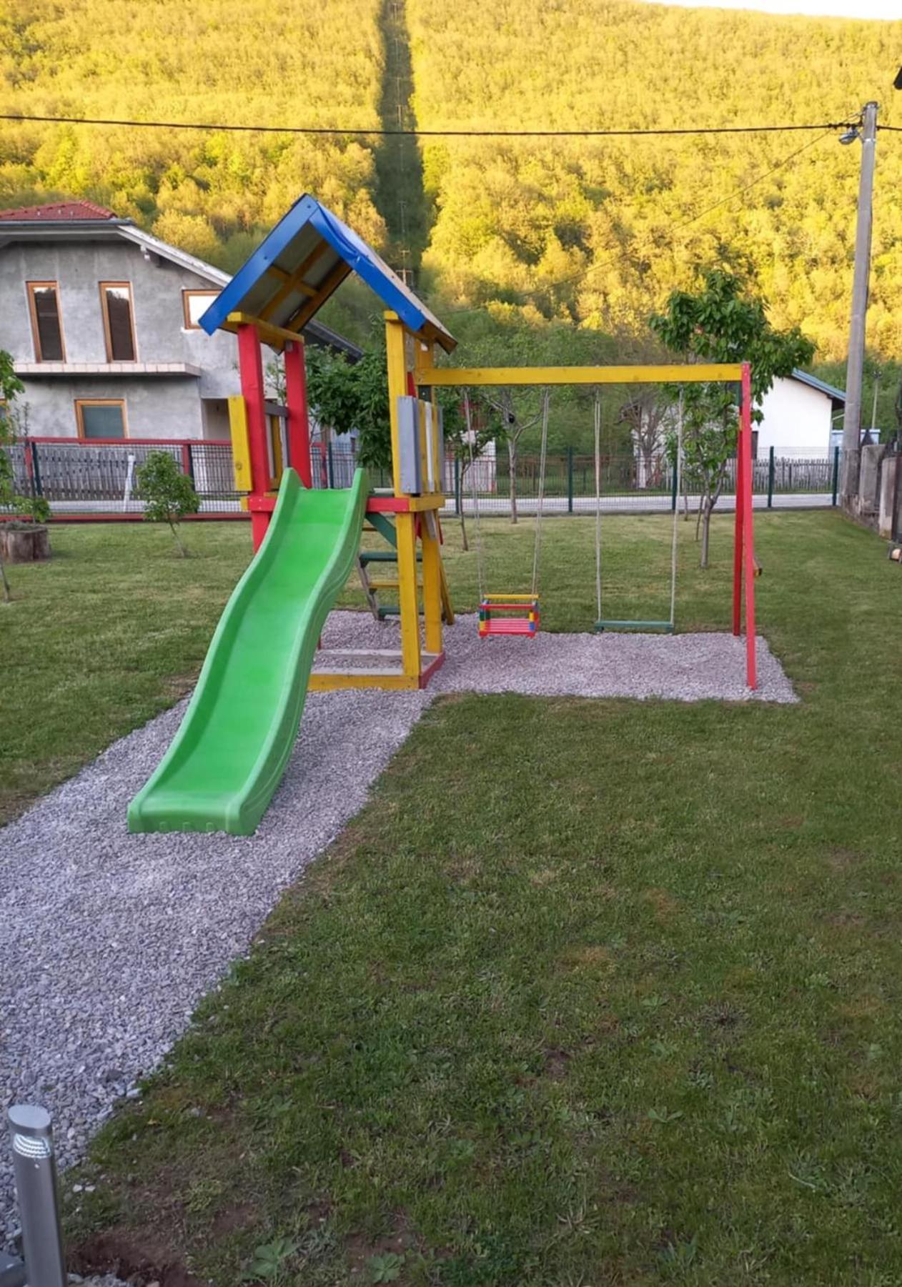 Apartment Azra Kulen Vakuf